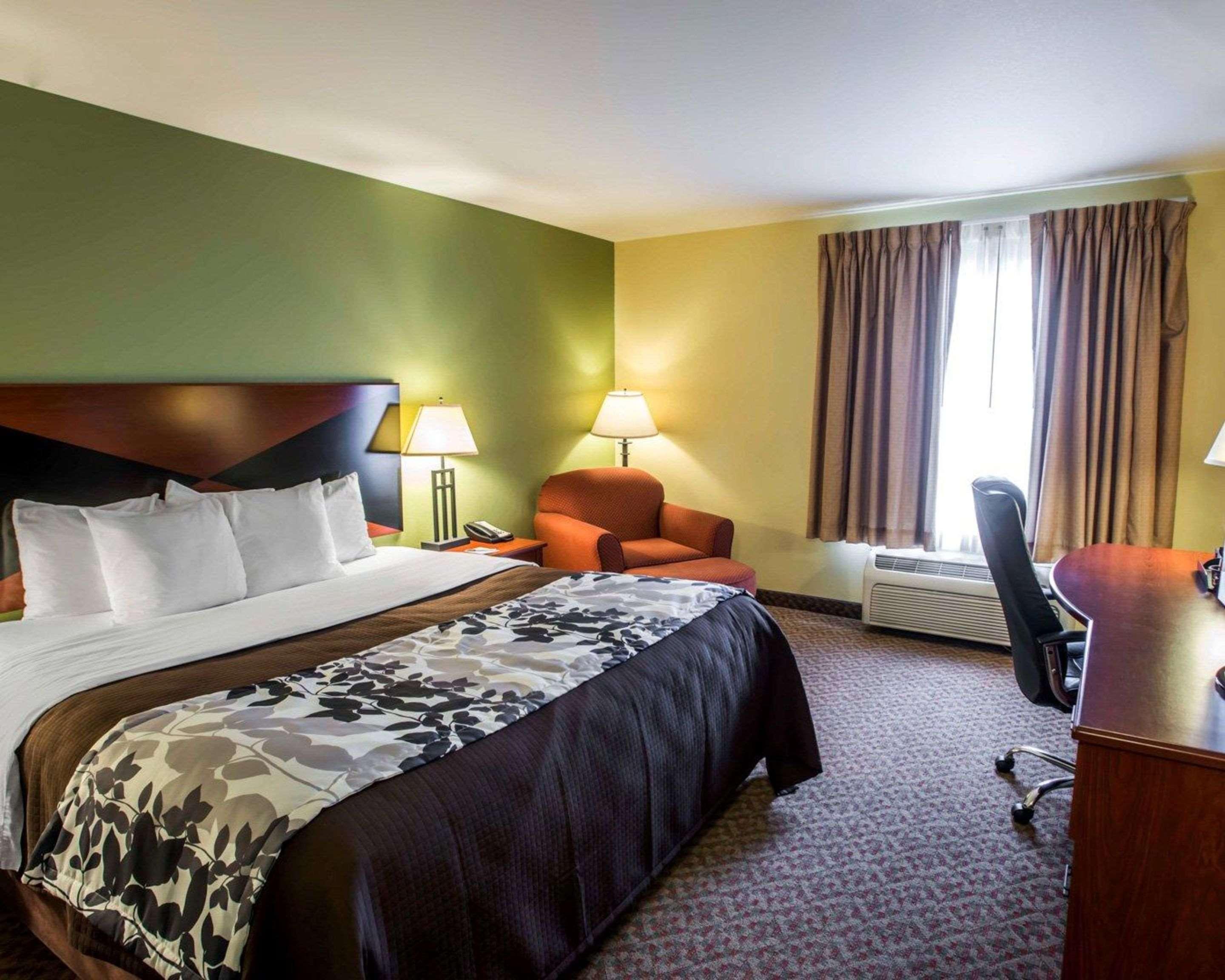 Sleep Inn & Suites Oakley I-70 מראה חיצוני תמונה