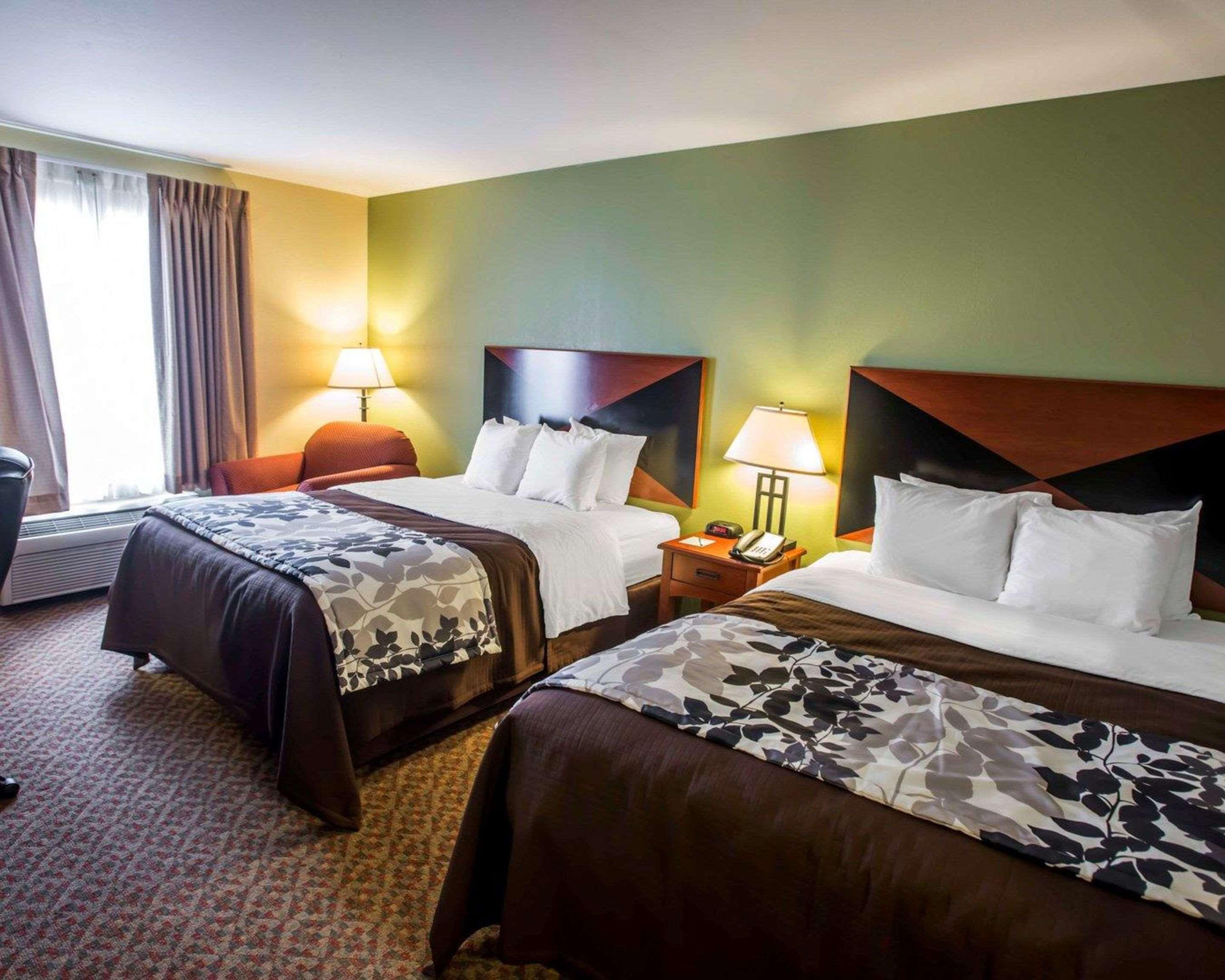Sleep Inn & Suites Oakley I-70 מראה חיצוני תמונה